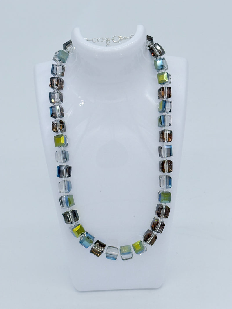 Big Crystal Cube Bead Necklace – Modern Classic Sparkle