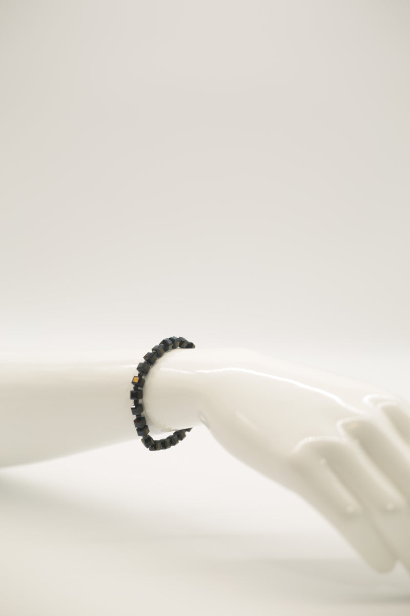 Small Crystal Cube Bead Picasso Bracelet – Modern Classic Sparkle