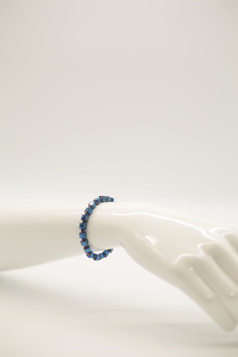 Small Crystal Cube Bead Picasso Bracelet – Modern Classic Sparkle