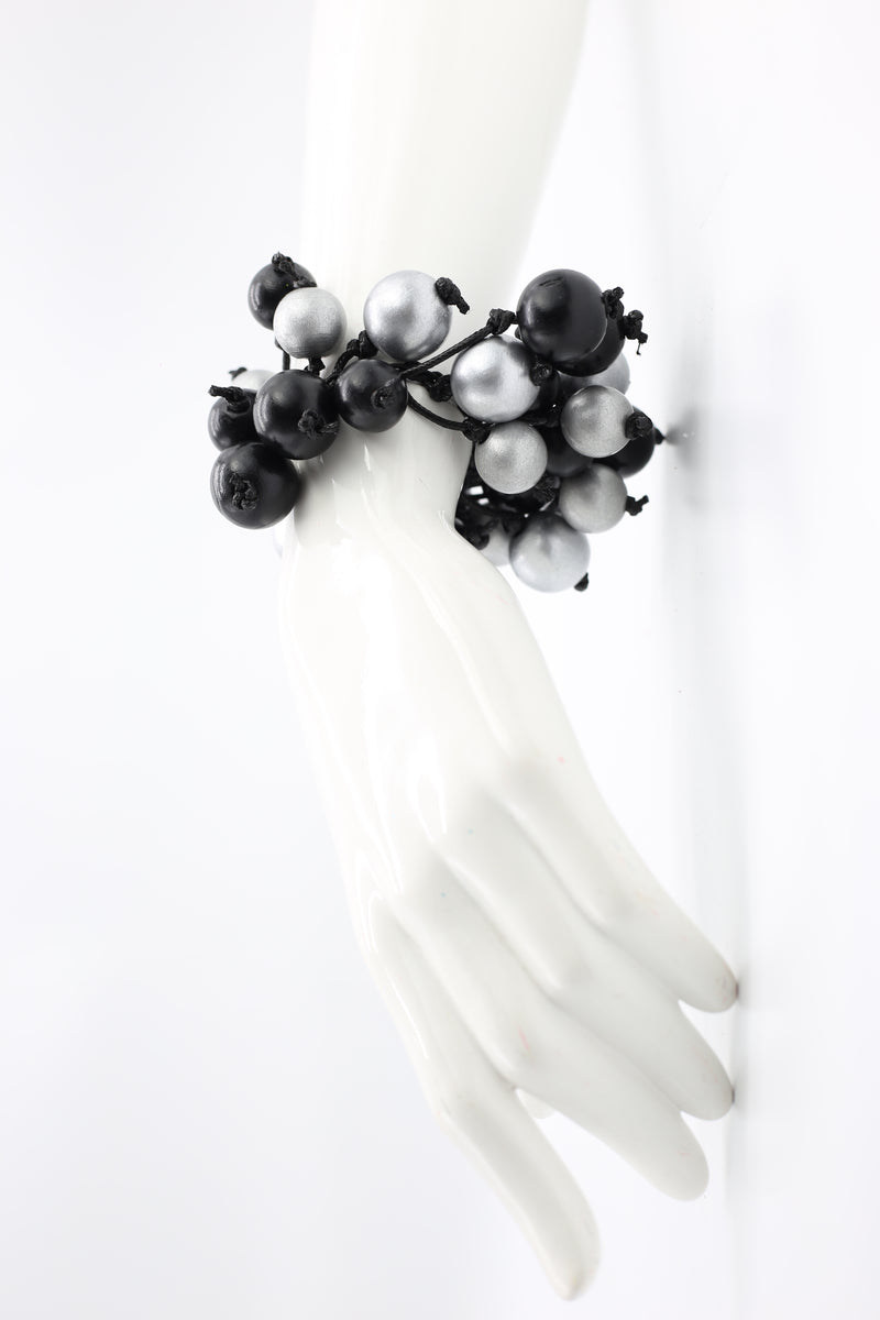 Round Berry Beads Bracelets - Jianhui London