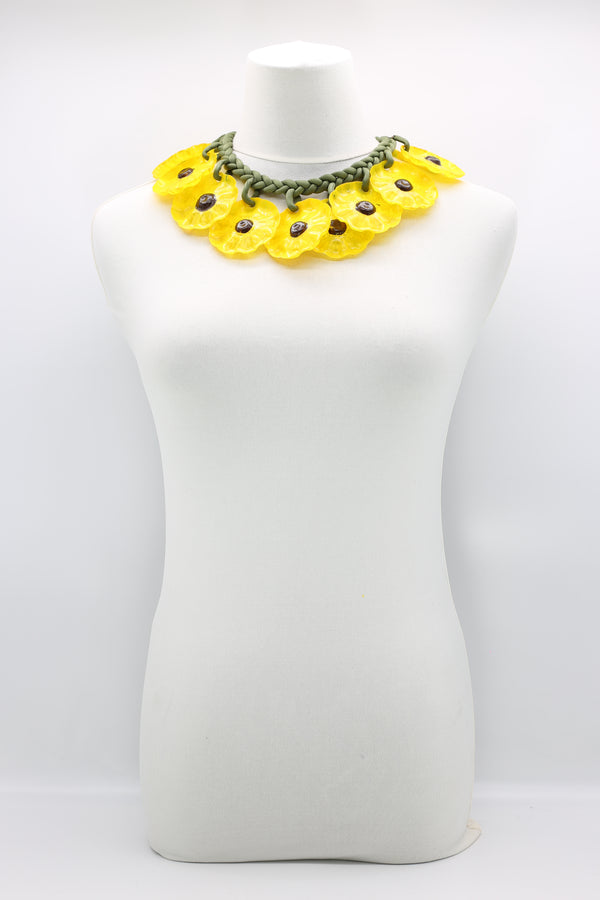 FLOWER NECKLACE MADE FROM RECYCLED PLASTIC BOTTLE - Jianhui London