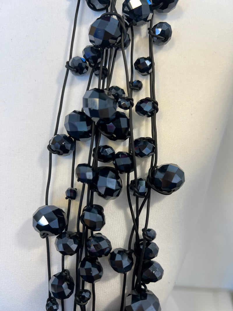 Crystal Faceted Beads on Rubber Necklace - Transparent Red