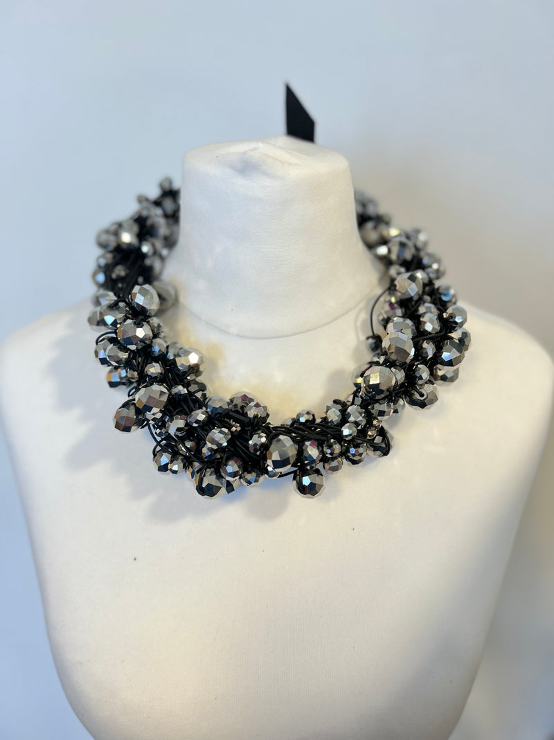Crystal Faceted Beads on Rubber Necklace - Transparent Red