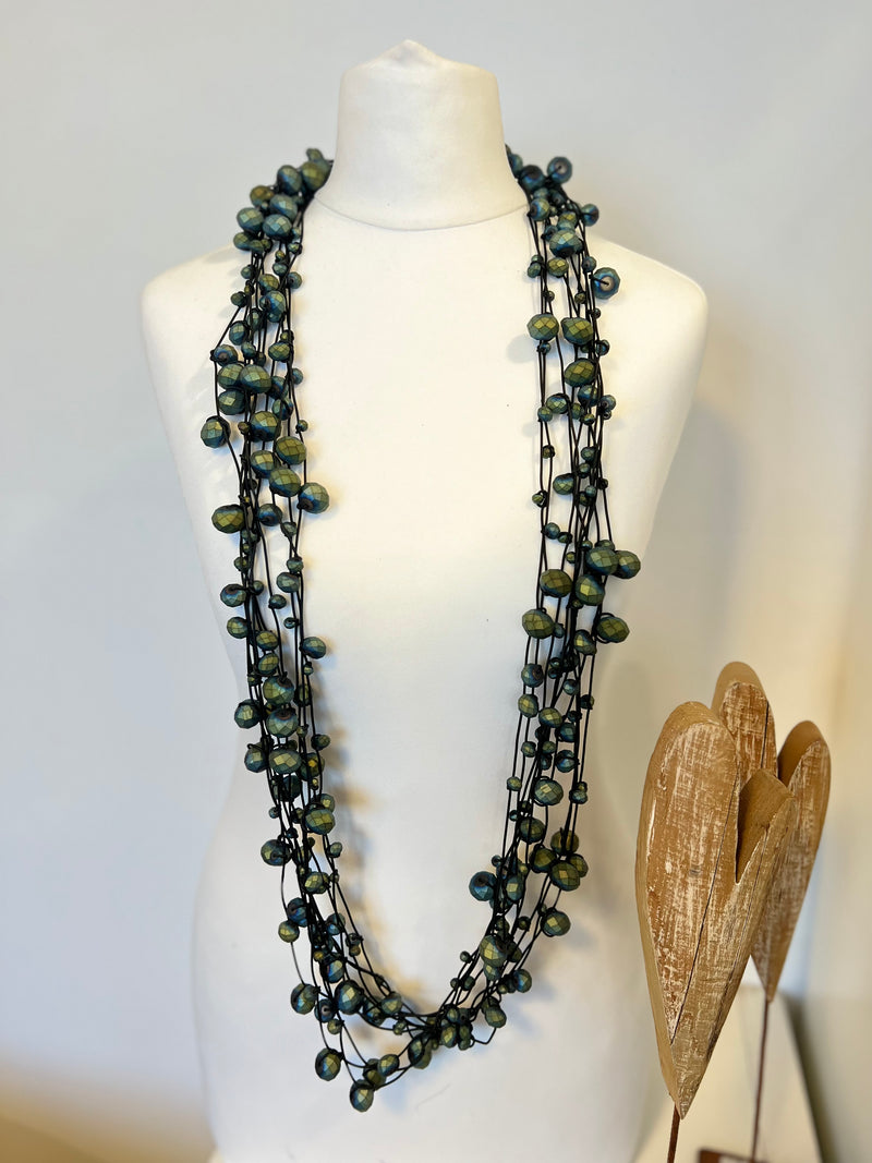 Crystal Faceted Beads on Rubber Necklace - Transparent Red