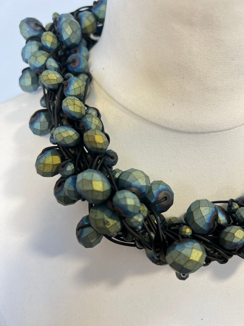 Crystal Faceted Beads on Rubber Necklace - Transparent Red
