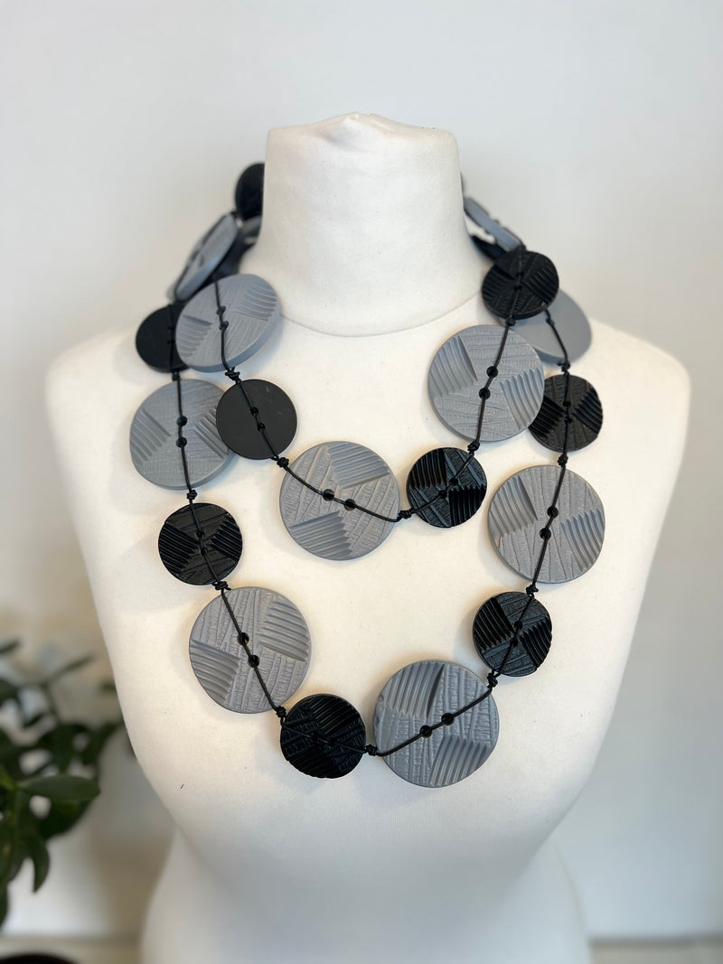Giant Buttons Necklace