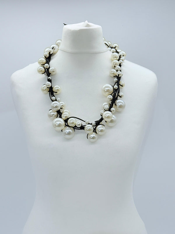 3 Strands Faux Pearls on Rubber Necklaces