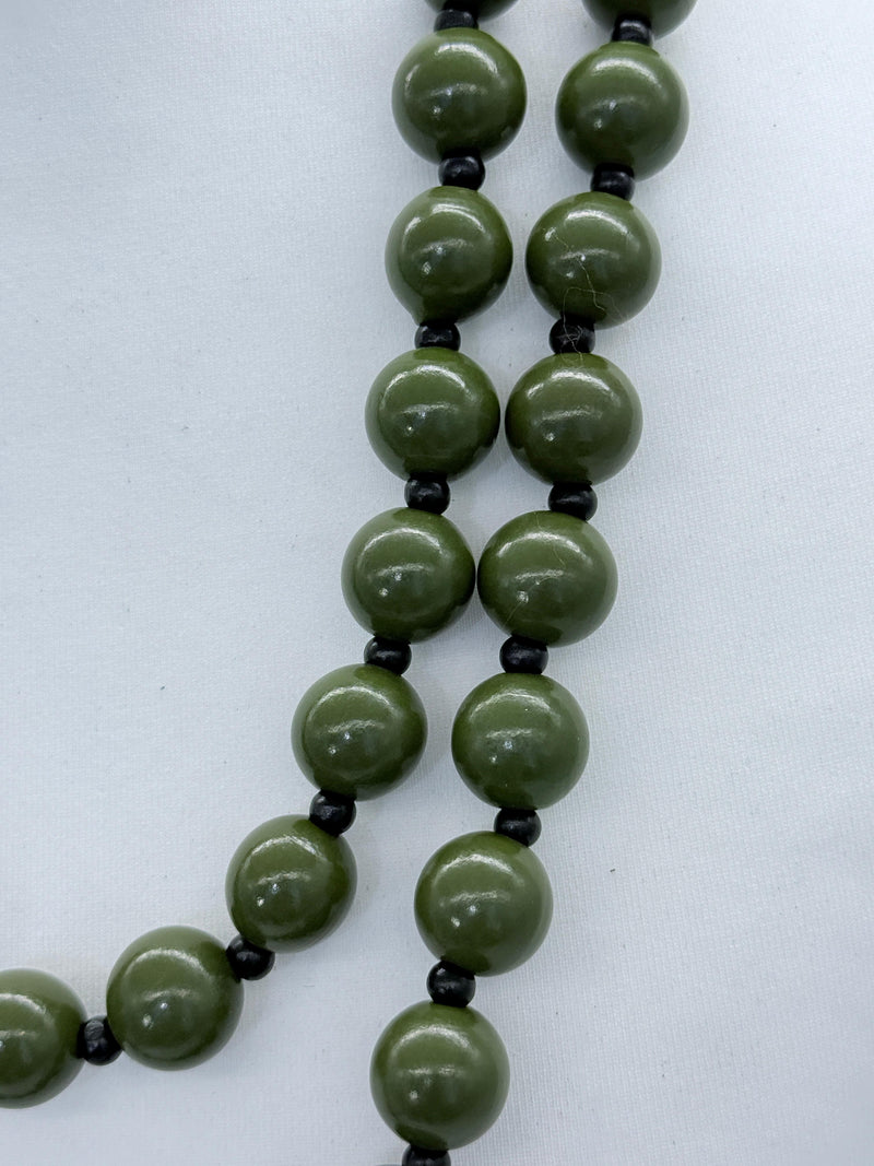 Round Beads Necklaces - 18mm