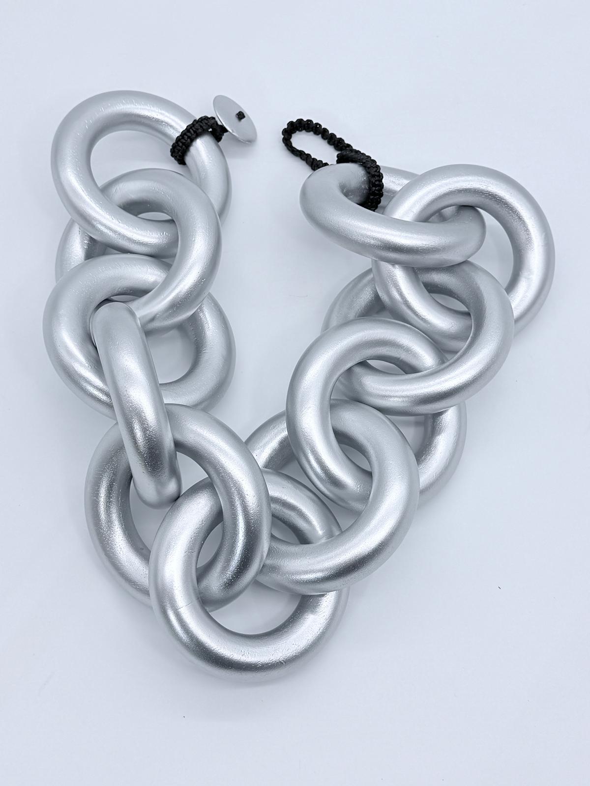 Hand painted recycled wooden giant ring chain necklace – Jianhui
