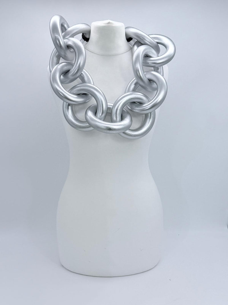 Hand painted recycled wooden giant ring chain necklace – Jianhui