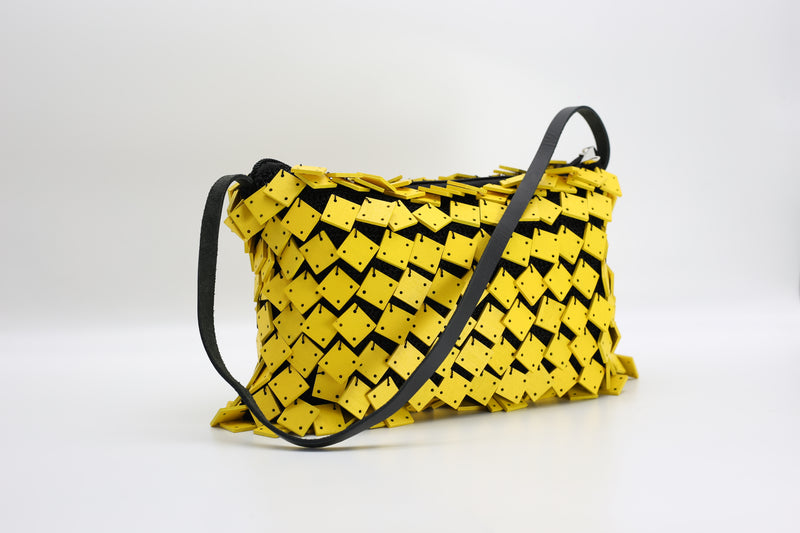 Hand-crocheted 2x2cm Wooden Square Bag - Yellow - Jianhui London