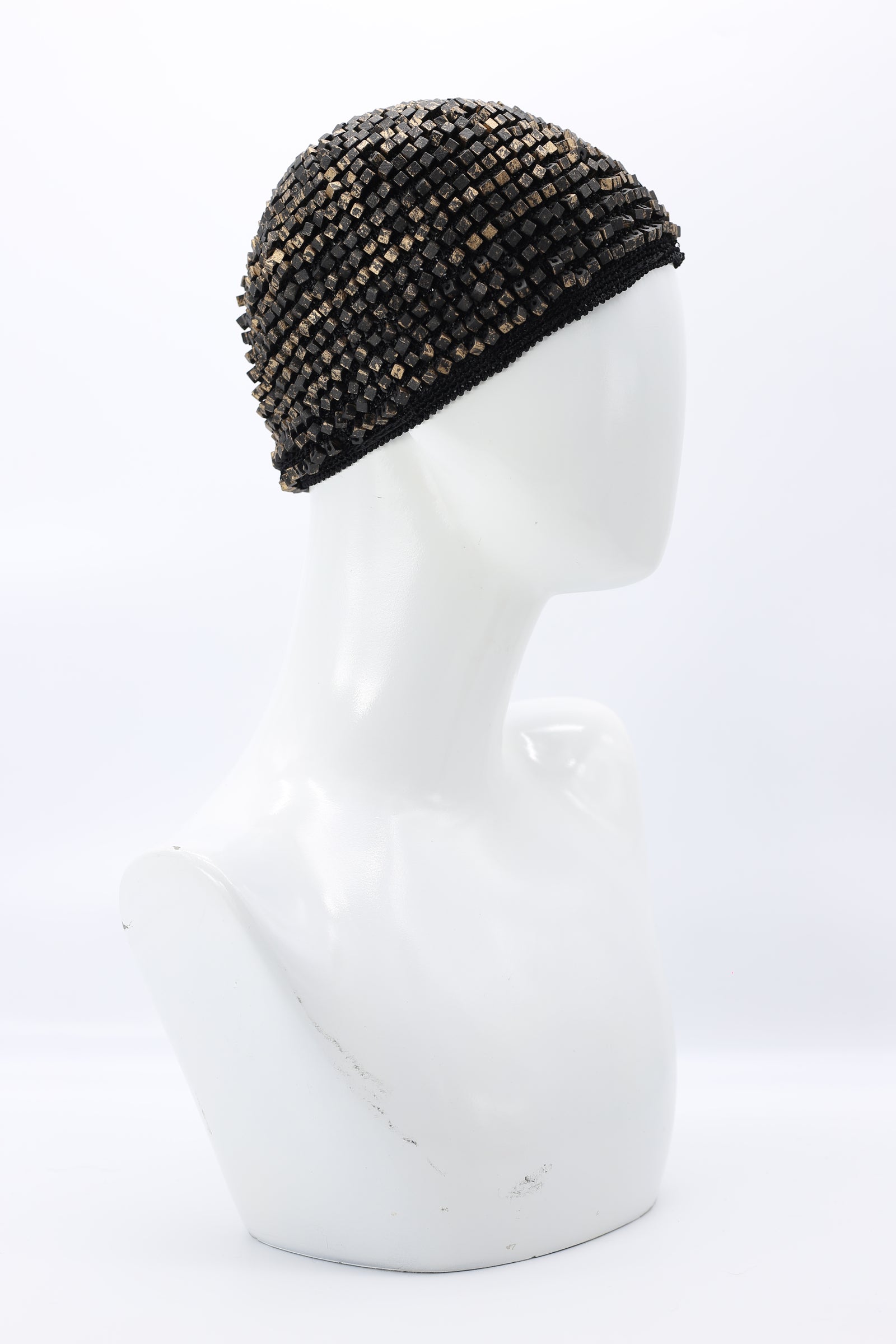 JIANHUI Hand-Crocheted Pashmina Hat Hand-crocheted Pashmina Hat - Short - Hand-painted – Jianhui  main image 3