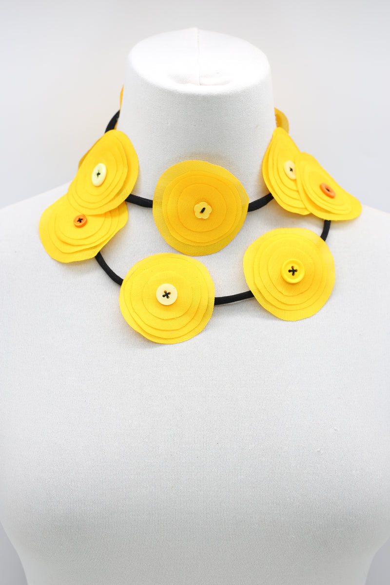 HAND MADE RECYCLED FABRIC FLOWER NECKALCE SHORT - Jianhui London