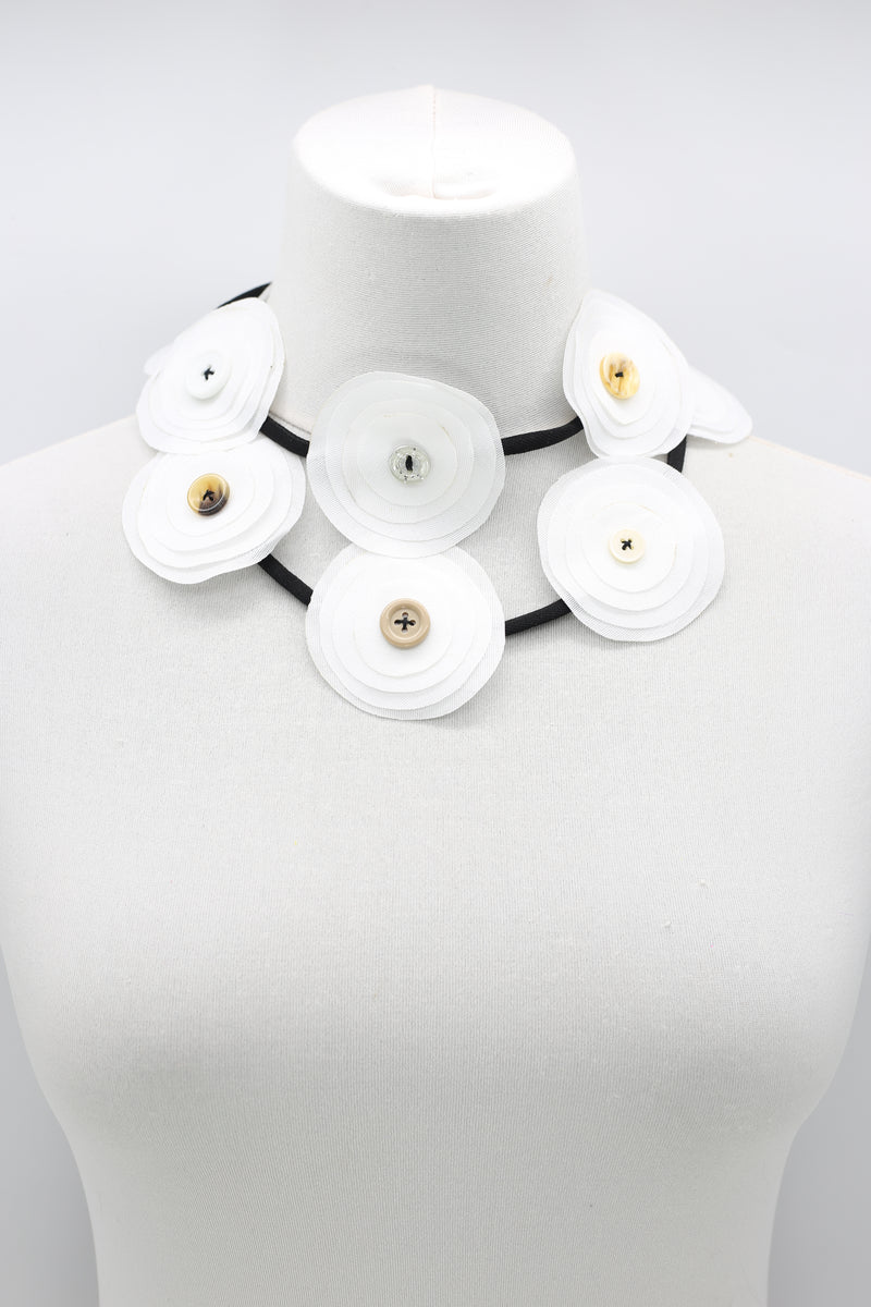 HAND MADE RECYCLED FABRIC FLOWER NECKALCE SHORT - Jianhui London