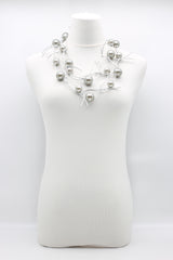 FAUX PEARLS ON LEATHERETTE CHAIN NECKLACE - BIG - Jianhui London