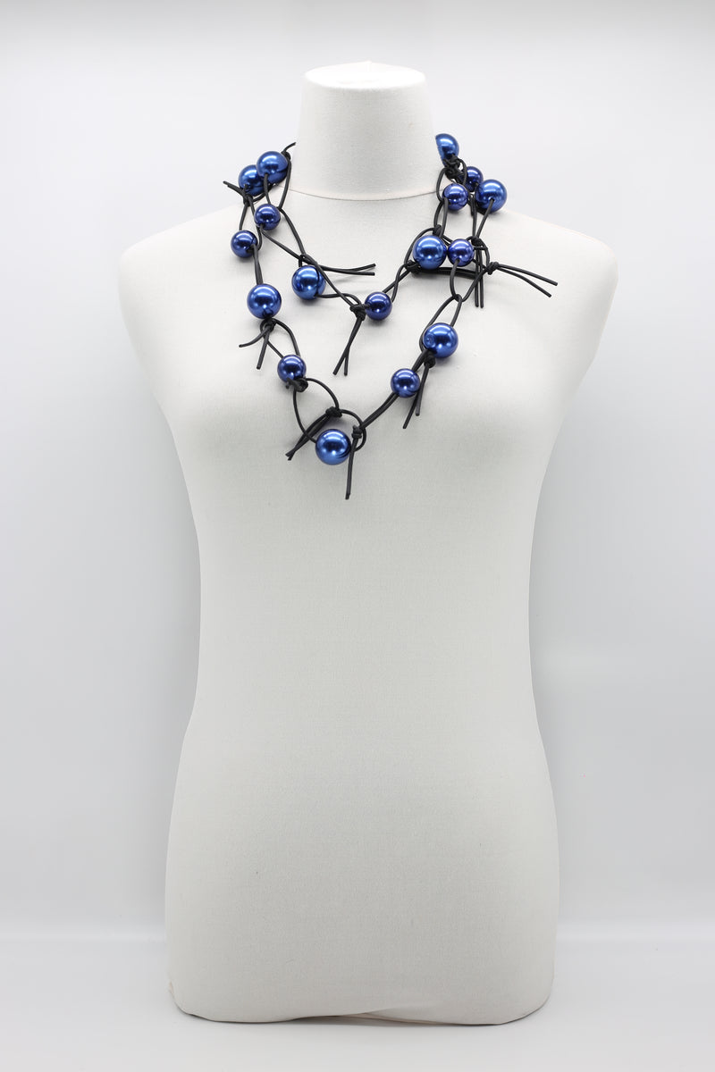 FAUX PEARLS ON LEATHERETTE CHAIN NECKLACE - BIG - Jianhui London
